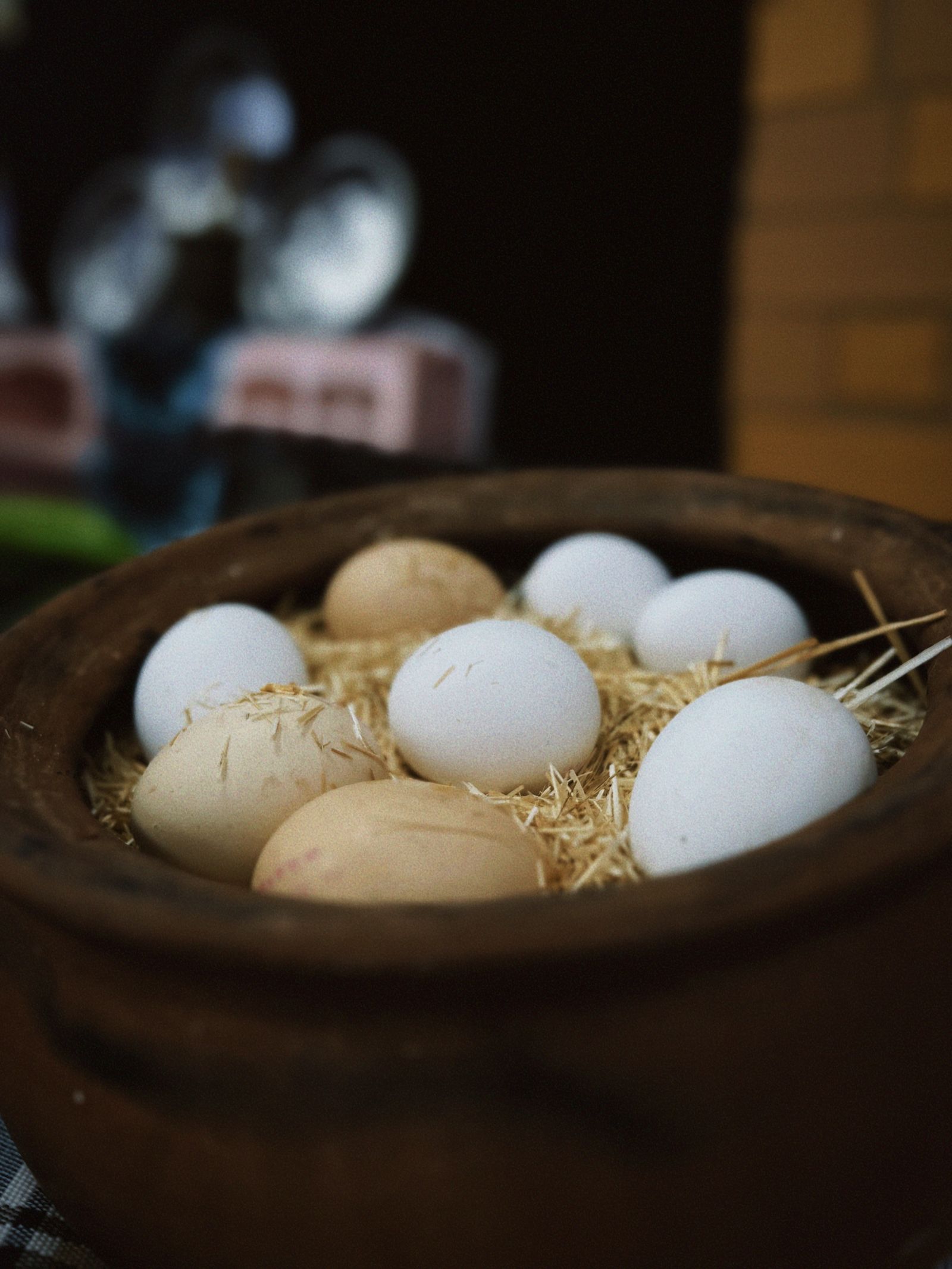 Fresh eggs, rich in protein and leucine.